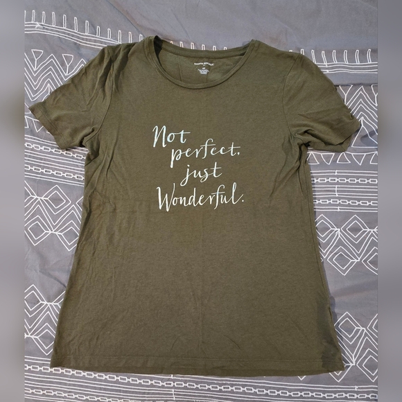 Banana Republic Tops - Banana Republic Not Perfect Just Wonderful Tshirt Size XS